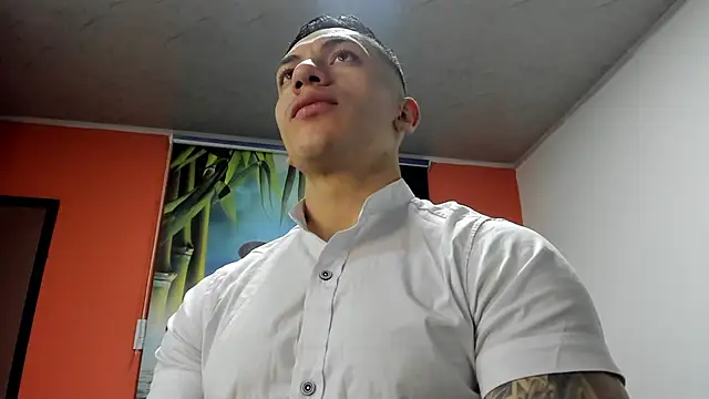 aquiles 51 online show from December 1, 4:23 pm