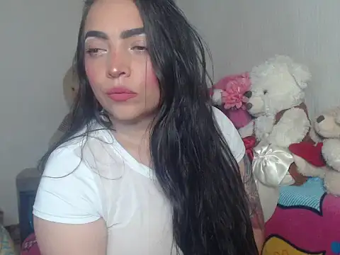 Snapshot of samantha2207 chatting on March 19, 4:25 am samantha2207 online show from March 19, 4:25 am