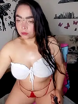 Snapshot of samantha2207 chatting on September 17, 6:48 am samantha2207 online show from September 17, 6:48 am