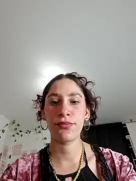IsaBaileys  online show from June 5, 2:29 am