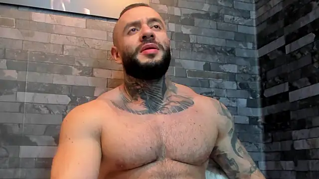 BruceDallas online show from June 22, 1:29 am