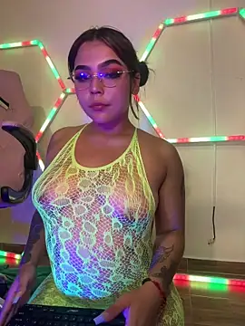 Snapshot of Chloemercury chatting on November 27, 3:52 am Chloemercury online show from November 27, 3:52 am