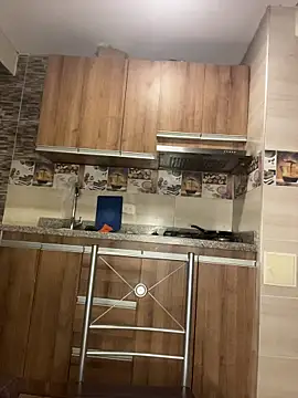 Snapshot of Chloemercury chatting on December 4, 5:28 am Chloemercury online show from December 4, 5:28 am