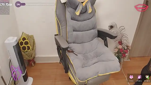  Mizuki  online show from March 22, 2:36 pm