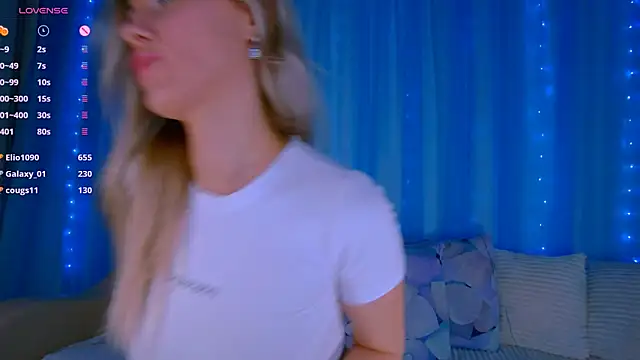 Nika Bloom online show from March 4, 10:35 am