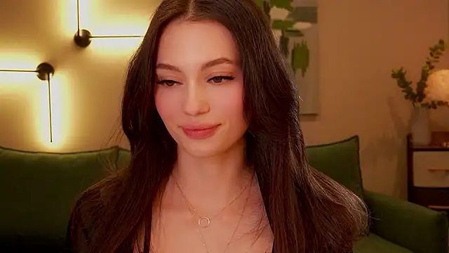 Snapshot of FirstOfFallen chatting on December 3, 1:43 pm FirstOfFallen online show from December 3, 1:43 pm