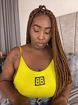 Snapshot of emilyrojas chatting on June 2, 12:29 pm emilyrojas online show from June 2, 12:29 pm