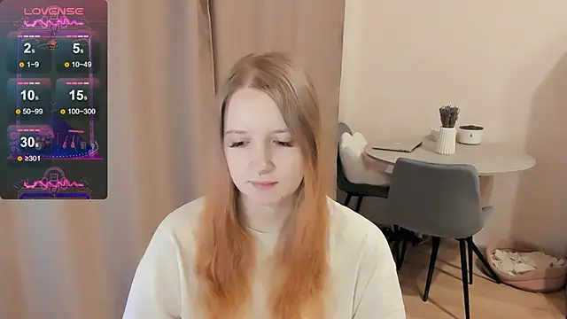 Snapshot of Alyaley chatting on January 24, 9:39 am Alyaley online show from January 24, 9:39 am
