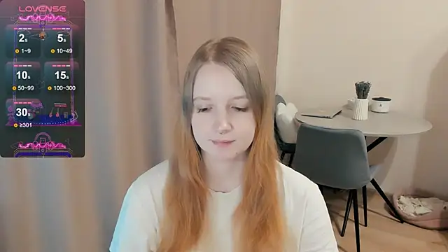 Snapshot of Alyaley chatting on January 28, 10:12 am Alyaley online show from January 28, 10:12 am
