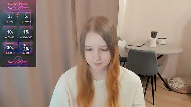 Snapshot of Alyaley chatting on February 5, 8:11 am Alyaley online show from February 5, 8:11 am
