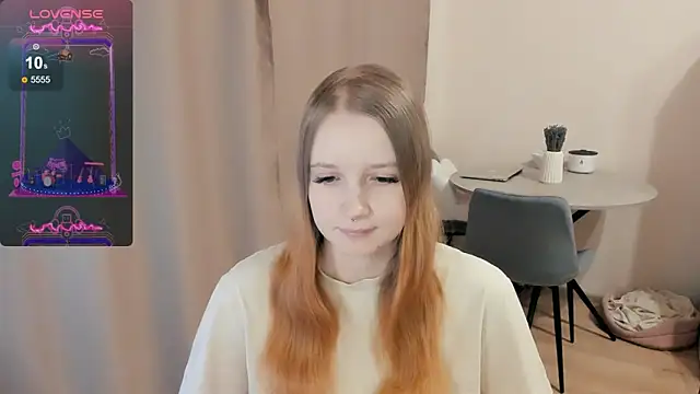 Snapshot of Alyaley chatting on February 11, 2:24 pm Alyaley online show from February 11, 2:24 pm