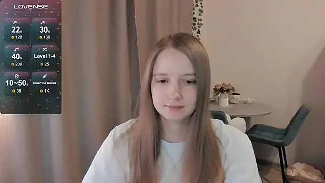 Snapshot of Alyaley chatting on May 28, 12:52 am Alyaley online show from May 28, 12:52 am