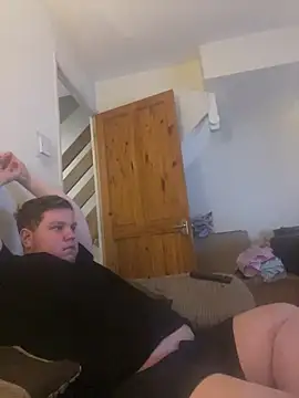 Snapshot of Lukeyboy027 chatting on March 22, 9:10 pm Lukeyboy027 online show from March 22, 9:10 pm