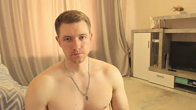 Snapshot of EthanPinkman chatting on May 9, 5:23 am EthanPinkman online show from May 9, 5:23 am