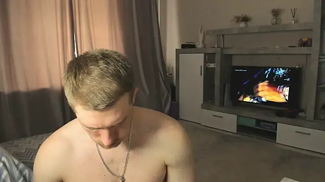 Snapshot of EthanPinkman chatting on June 20, 5:54 am EthanPinkman online show from June 20, 5:54 am