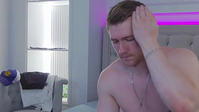EthanPinkman online show from August 1, 12:04 pm