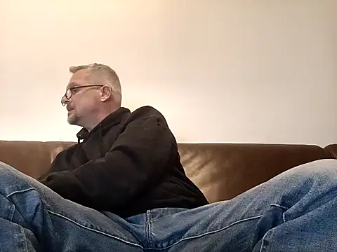 Snapshot of Heidemensch chatting on January 28, 7:10 pm Heidemensch online show from January 28, 7:10 pm