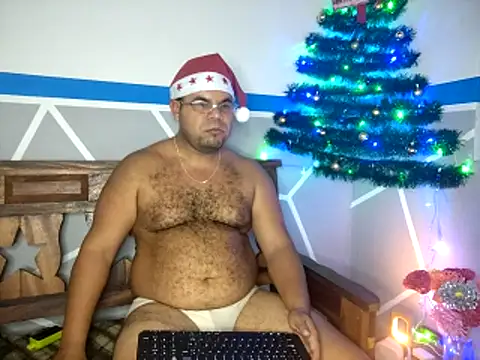 Snapshot of Evert_hairyboy chatting on December 19, 5:53 pm Evert hairyboy online show from December 19, 5:53 pm