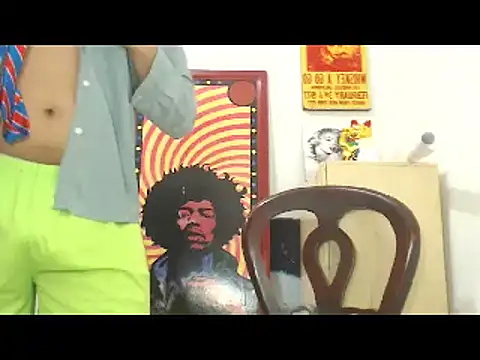 Snapshot of MikeRiverx chatting on February 10, 5:03 am MikeRiverx online show from February 10, 5:03 am