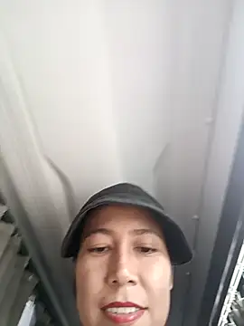 2HotAsain4u online show from March 15, 2:50 am