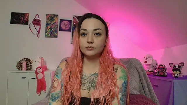 PinkHurricaneOfficial online show from November 7, 5:35 pm