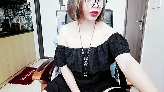 Miu-Le online show from November 9, 6:28 pm