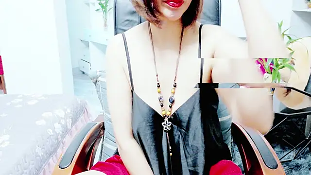 Snapshot of Miu-Le chatting on June 27, 10:31 am Miu-Le online show from June 27, 10:31 am