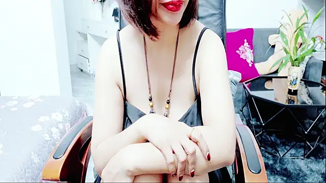 Snapshot of Miu-Le chatting on June 30, 5:58 pm Miu-Le online show from June 30, 5:58 pm