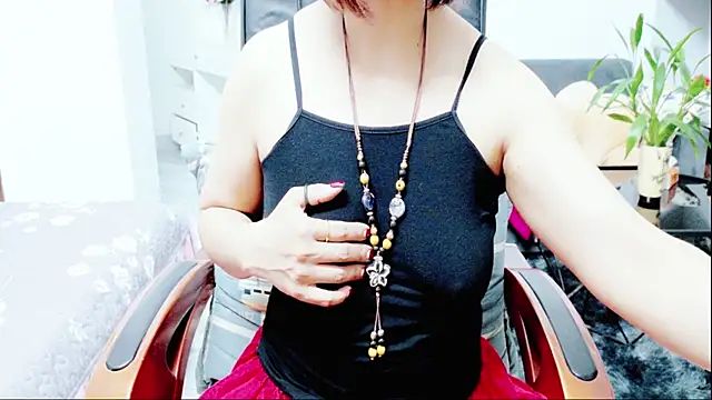 Snapshot of Miu-Le chatting on July 1, 7:21 am Miu-Le online show from July 1, 7:21 am