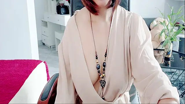 Snapshot of Miu-Le chatting on July 26, 8:05 pm Miu-Le online show from July 26, 8:05 pm