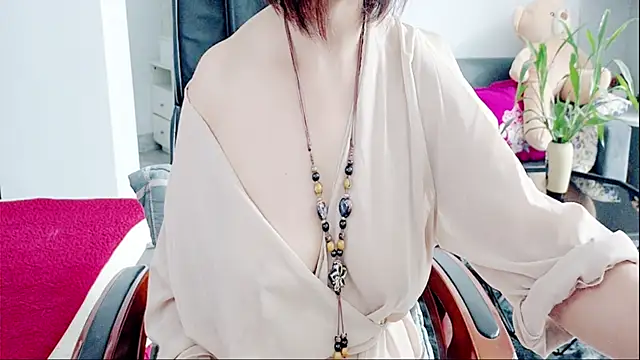 Snapshot of Miu-Le chatting on July 30, 9:58 pm Miu-Le online show from July 30, 9:58 pm