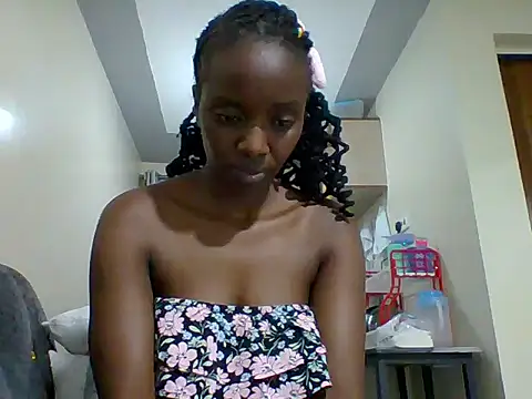 Snapshot of sexy_darleen23 chatting on December 20, 5:29 pm sexy darleen23 online show from December 20, 5:29 pm