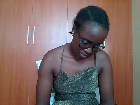 Snapshot of sexy_darleen23 chatting on June 29, 11:10 am sexy darleen23 online show from June 29, 11:10 am