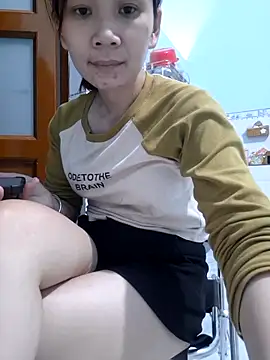 Snapshot of Xaoxang chatting on March 4, 4:17 am Xaoxang online show from March 4, 4:17 am