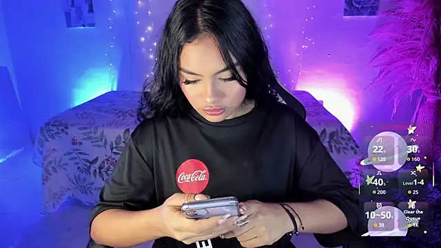 Snapshot of Riana_Kean chatting on November 30, 5:00 am Riana Kean online show from November 30, 5:00 am