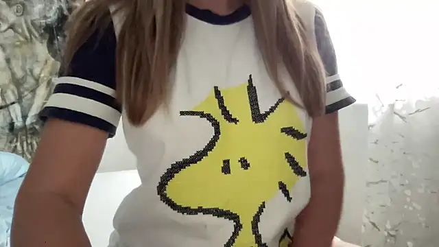 Snapshot of LisaFlower chatting on September 26, 11:03 am LisaFlower online show from September 26, 11:03 am