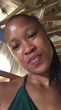 Snapshot of Amazingboodie chatting on December 25, 6:09 am Amazingboodie online show from December 25, 6:09 am