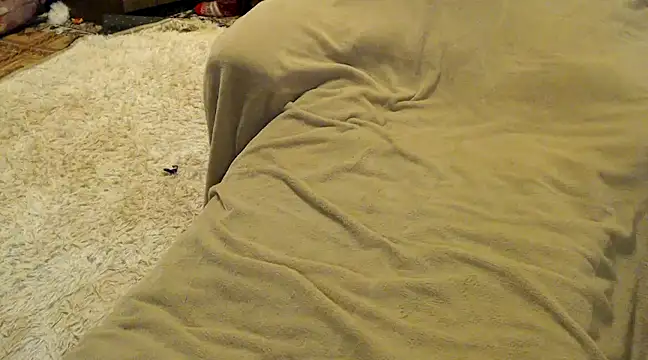  Kitti  online show from January 24, 6:04 pm