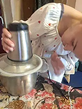  Kitti  online show from March 20, 3:04 pm