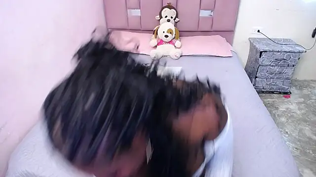 Snapshot of Jannadays chatting on February 28, 11:17 pm Jannadays online show from February 28, 11:17 pm