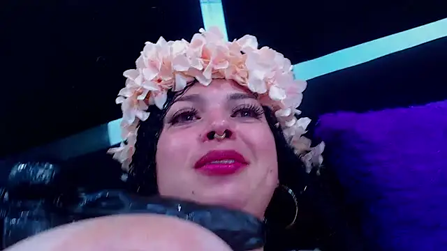 Cocoo Nuth online show from January 12, 12:12 pm