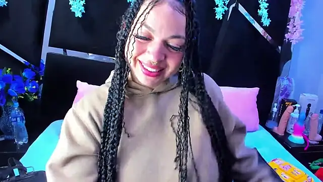 Cocoo Nuth online show from October 23, 3:17 am