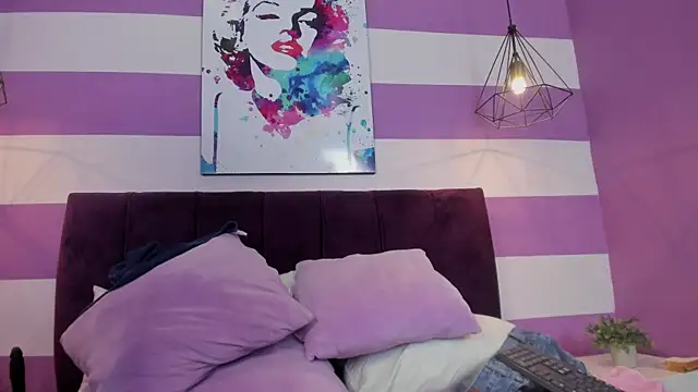 Alli cooper online show from December 4, 3:32 pm