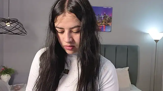 Snapshot of Alli_cooper chatting on May 15, 12:23 pm Alli cooper online show from May 15, 12:23 pm