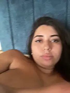 Snapshot of Tara__Sexy chatting on March 5, 5:50 pm Tara  Sexy online show from March 5, 5:50 pm