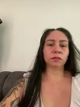 Snapshot of nurse_desi_sexlove chatting on June 10, 2:38 pm nurse desi sexlove online show from June 10, 2:38 pm