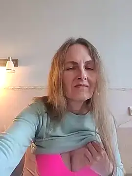 Evelina cute online show from October 5, 11:30 am