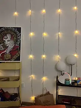 Snapshot of Antoniart_ chatting on March 6, 12:43 am Antoniart online show from March 6, 12:43 am