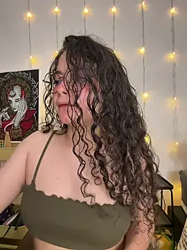 Snapshot of Antoniart_ chatting on March 12, 1:25 am Antoniart online show from March 12, 1:25 am