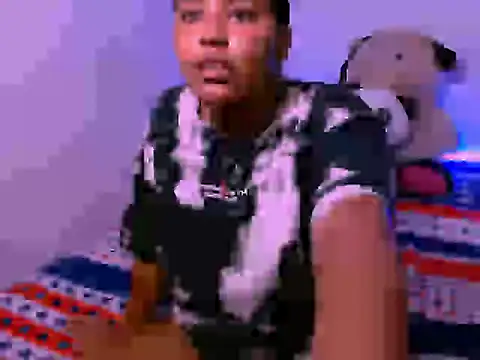 ladypussy69 online show from November 19, 12:21 am